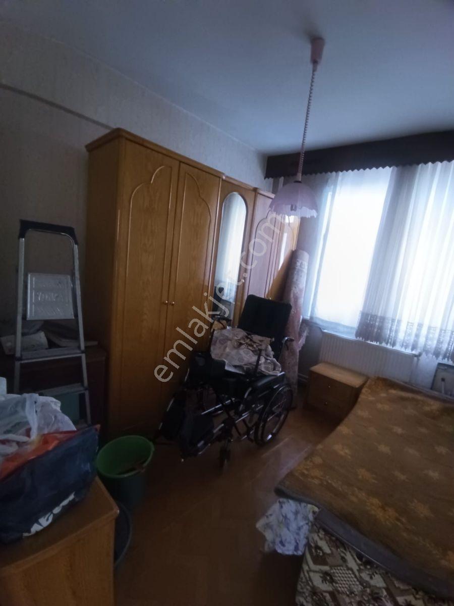 Bahçelievler Siyavuşpaşa Mah Açil 3+1 Asansörlü Satılık Daire — fotoğraf 11