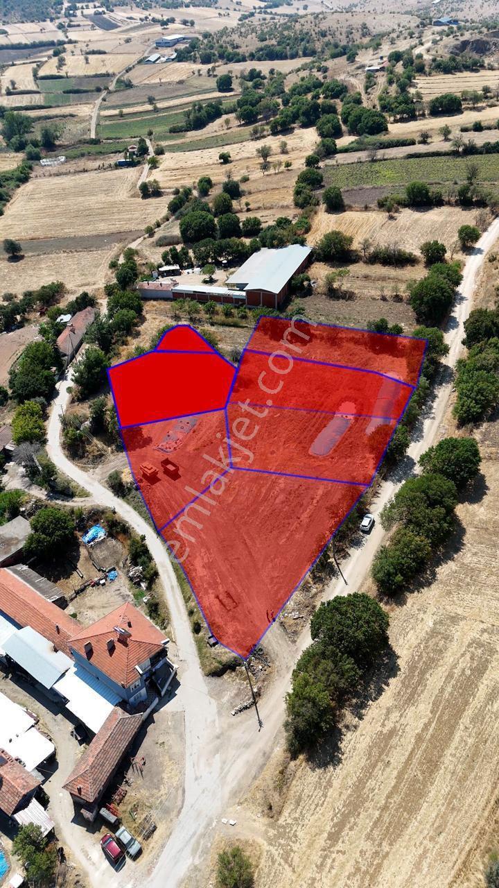 Remax Mid Nergiz Mahallesi 697 M² Fırsat İmarlı Arsa