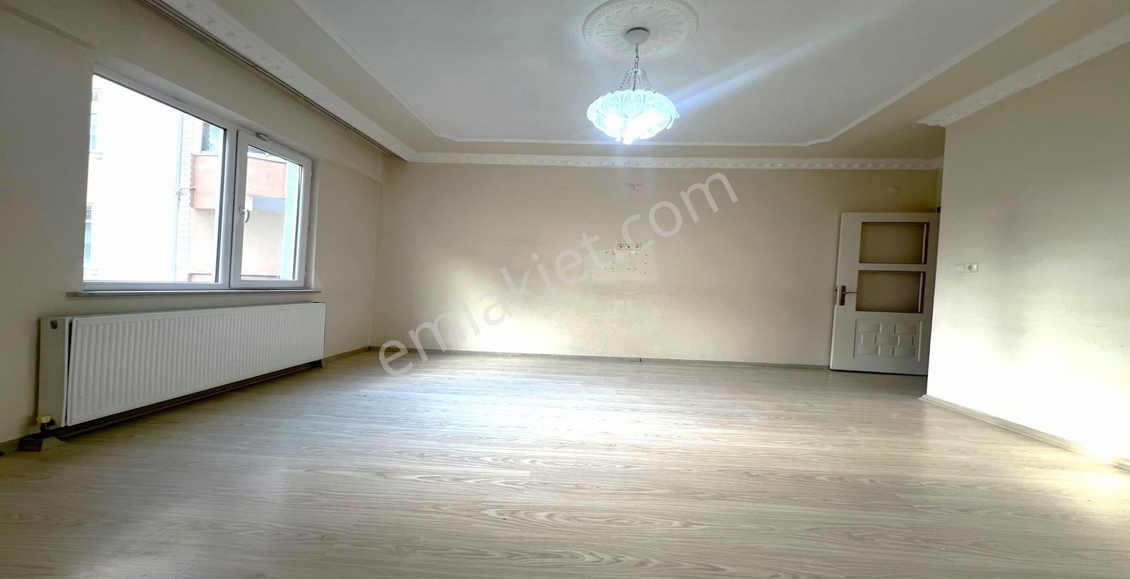 Ergünler İnşaattan Merkezi Konumda 2+1 Arakat Satılık Daire — fotoğraf 6