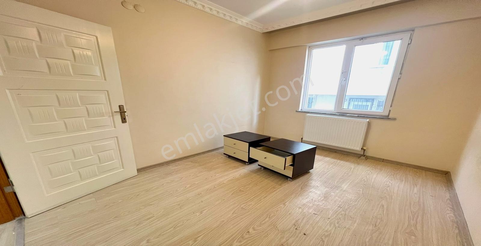 Ergünler İnşaattan Merkezi Konumda 2+1 Arakat Satılık Daire — fotoğraf 8