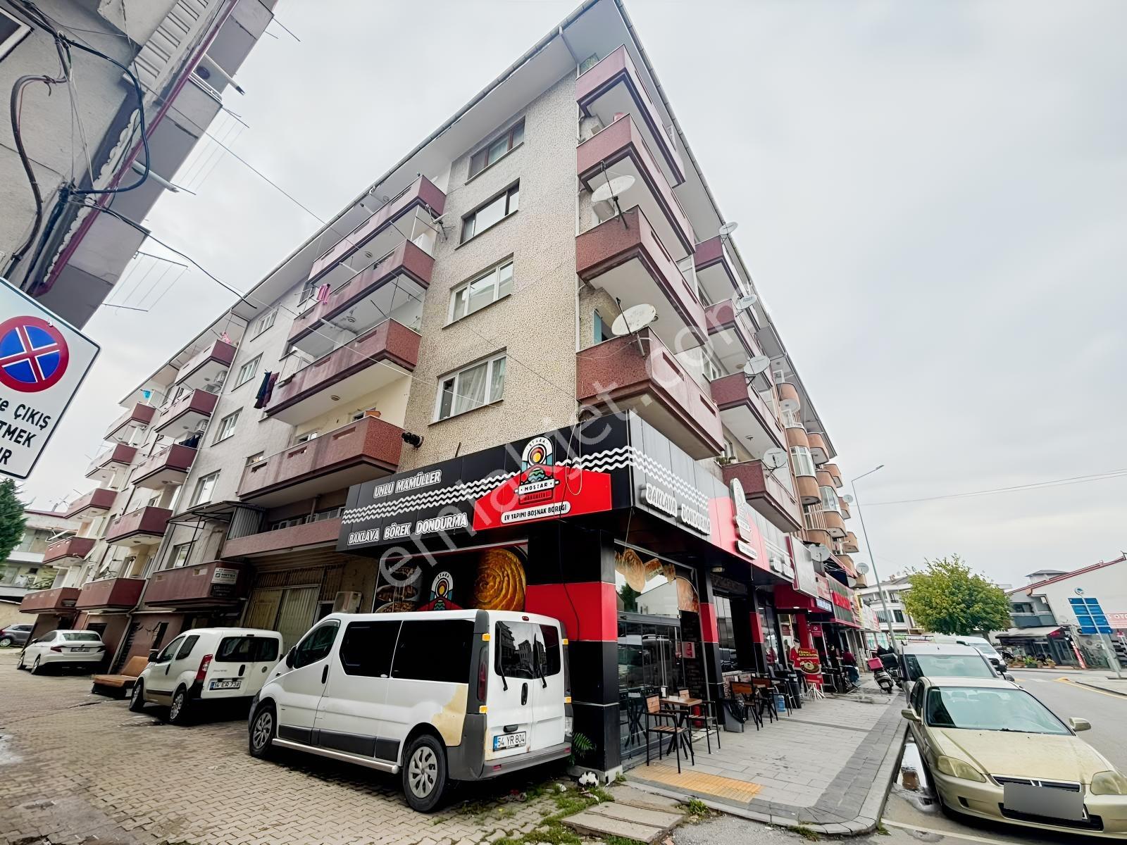 Merkezi Konumda Kaymakamlık Karşısında Satılık Ara Kat 2+1 Daire — fotoğraf 2