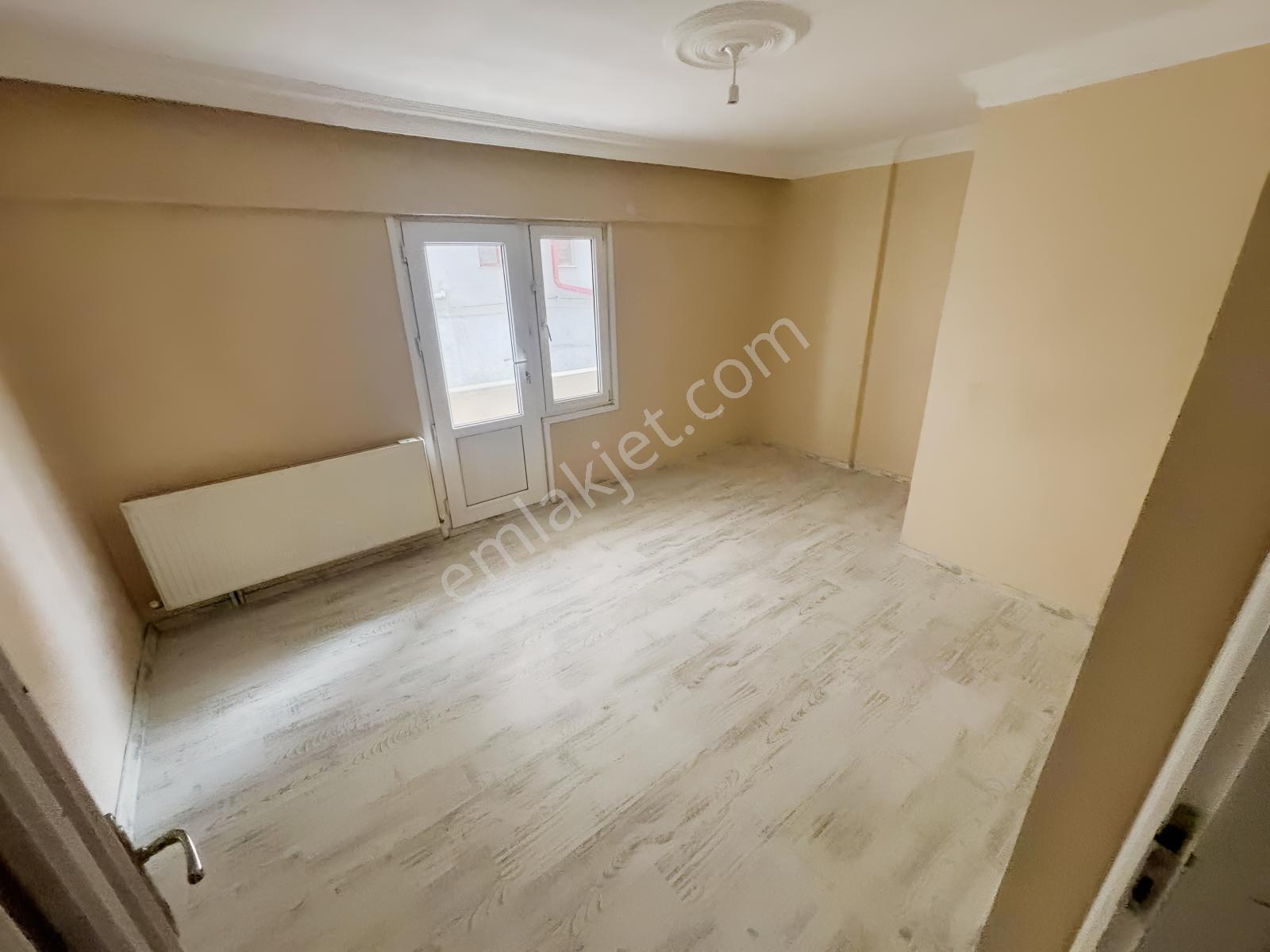 Merkezi Konumda Kaymakamlık Karşısında Satılık Ara Kat 2+1 Daire — fotoğraf 18