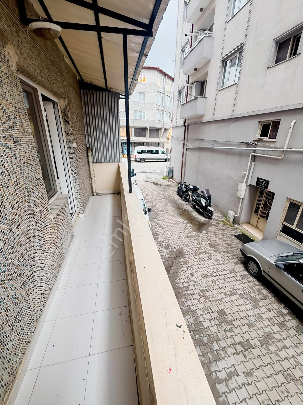 Merkezi Konumda Kaymakamlık Karşısında Satılık Ara Kat 2+1 Daire — fotoğraf 21