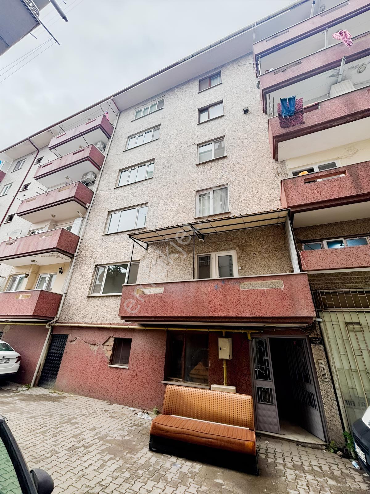 Merkezi Konumda Kaymakamlık Karşısında Satılık Ara Kat 2+1 Daire — fotoğraf 27