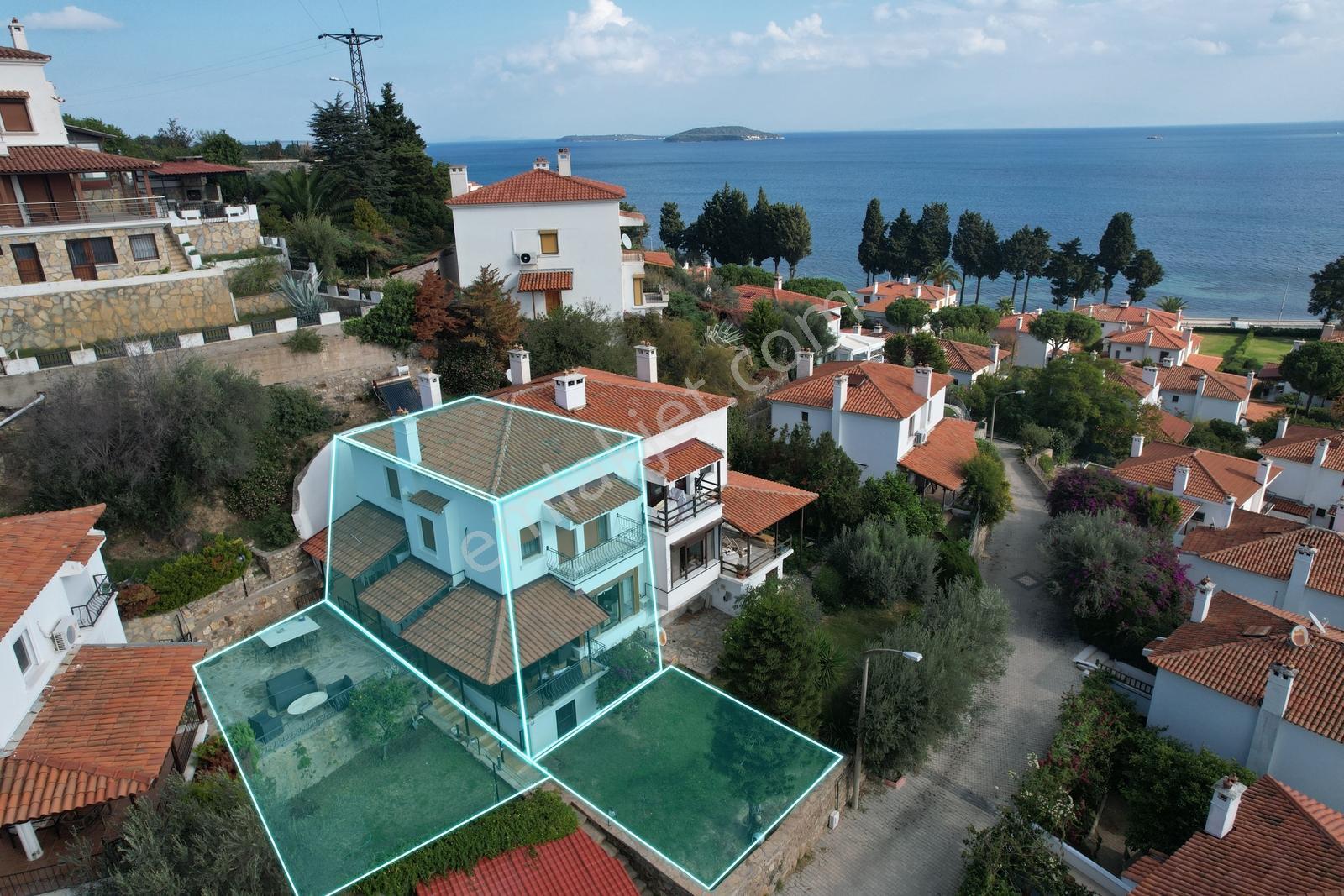 Urla İskele Yelkenkaya Sitesi'nde Satıklık 3+1 Özel Villa — fotoğraf 3