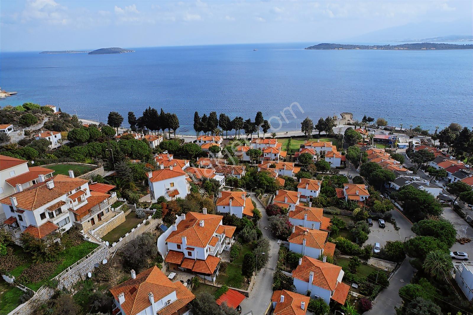 Urla İskele Yelkenkaya Sitesi'nde Satıklık 3+1 Özel Villa — fotoğraf 27
