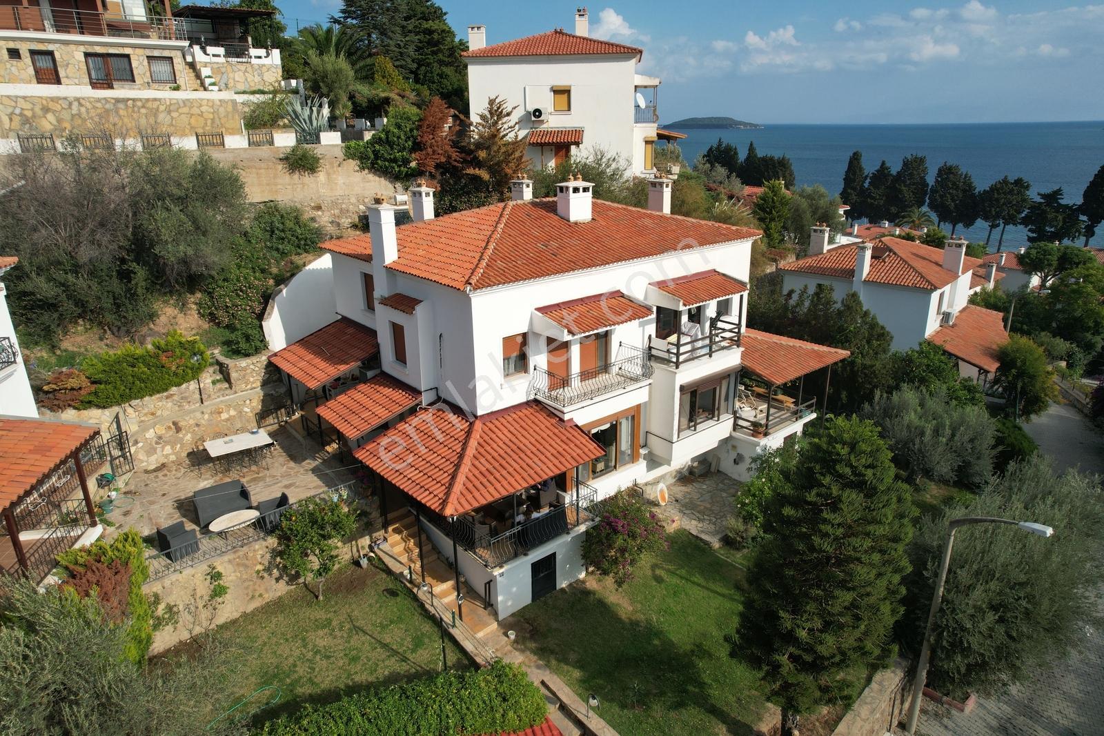 Urla İskele Yelkenkaya Sitesi'nde Satıklık 3+1 Özel Villa — fotoğraf 29