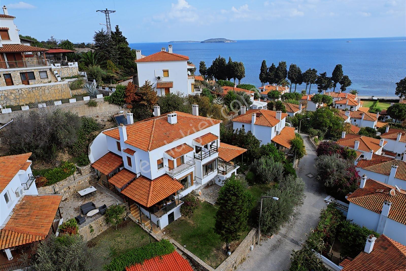 Urla İskele Yelkenkaya Sitesi'nde Satıklık 3+1 Özel Villa — fotoğraf 31