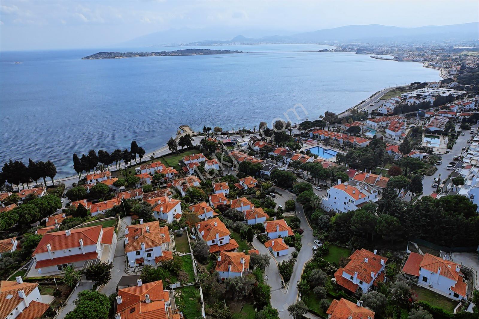 Urla İskele Yelkenkaya Sitesi'nde Satıklık 3+1 Özel Villa — fotoğraf 33
