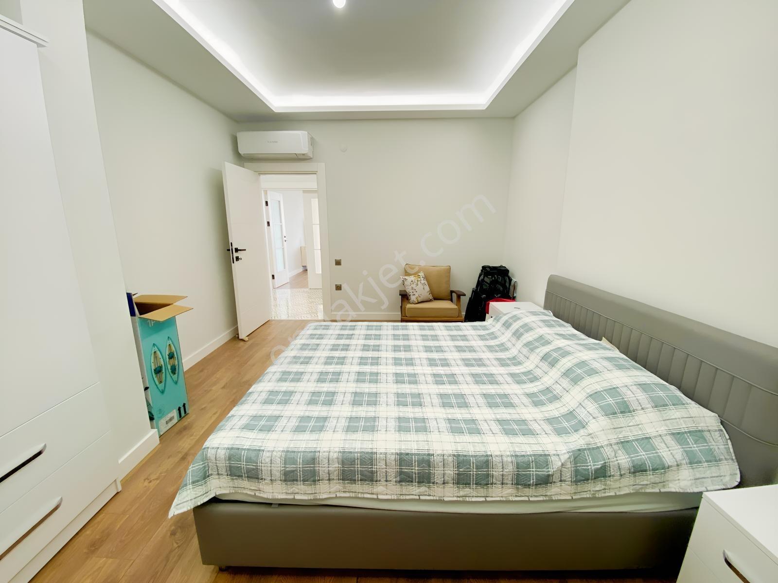 Altınoluk Adra Yalı'da Deniz Manzara Ön Cephe Satılık 3+1 Daire — fotoğraf 23