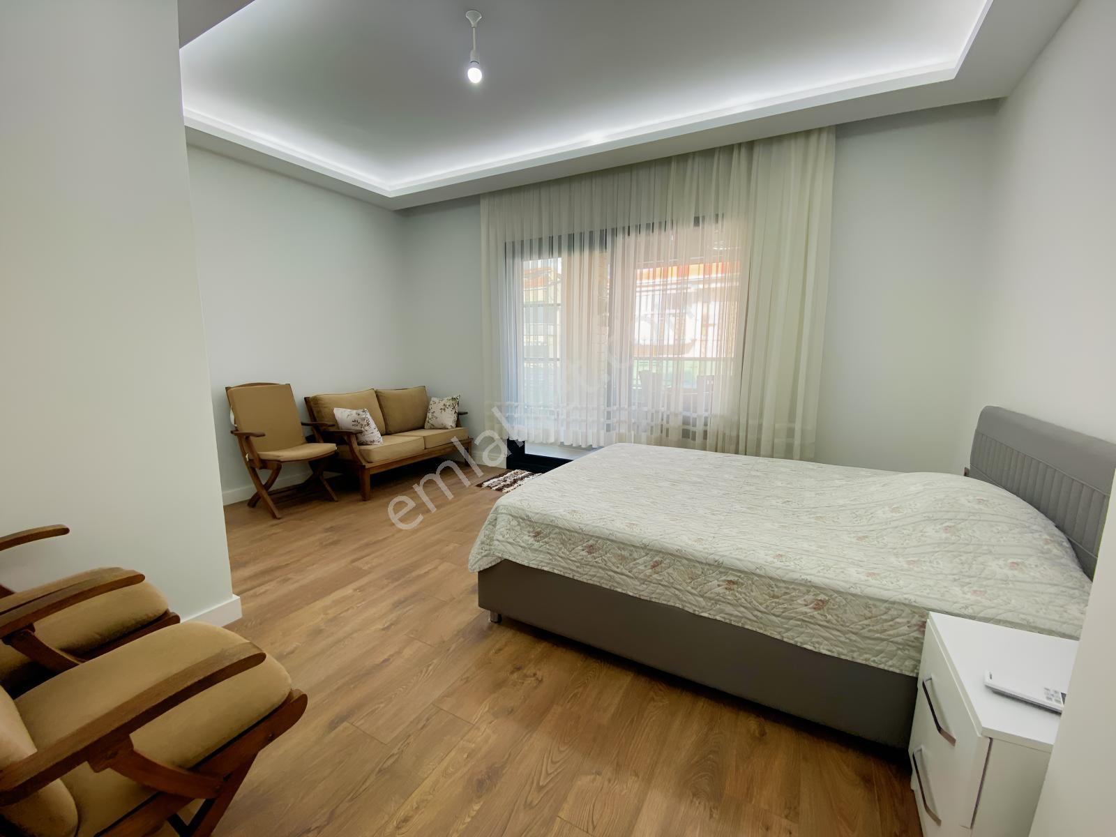 Altınoluk Adra Yalı'da Deniz Manzara Ön Cephe Satılık 3+1 Daire — fotoğraf 29