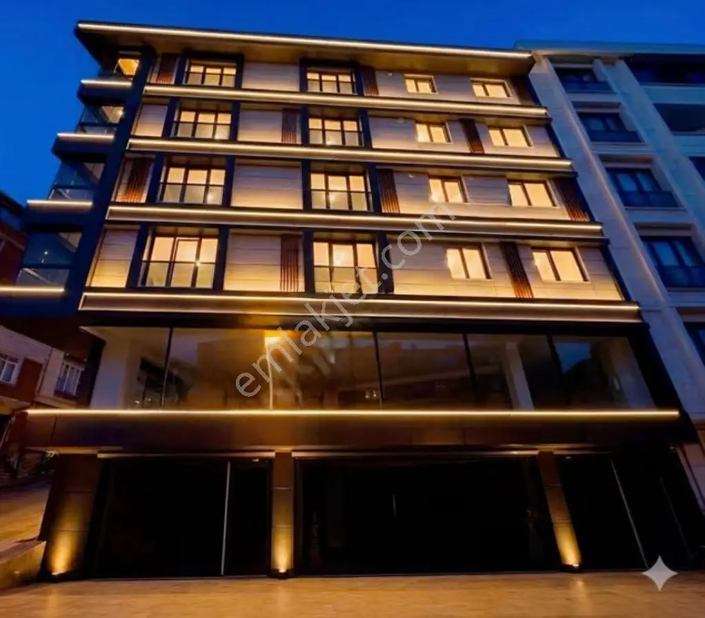 Zaferyapıdan Satılık Köşesıfıryüksekgirişkat 2+1 85m2 Esentepemh
