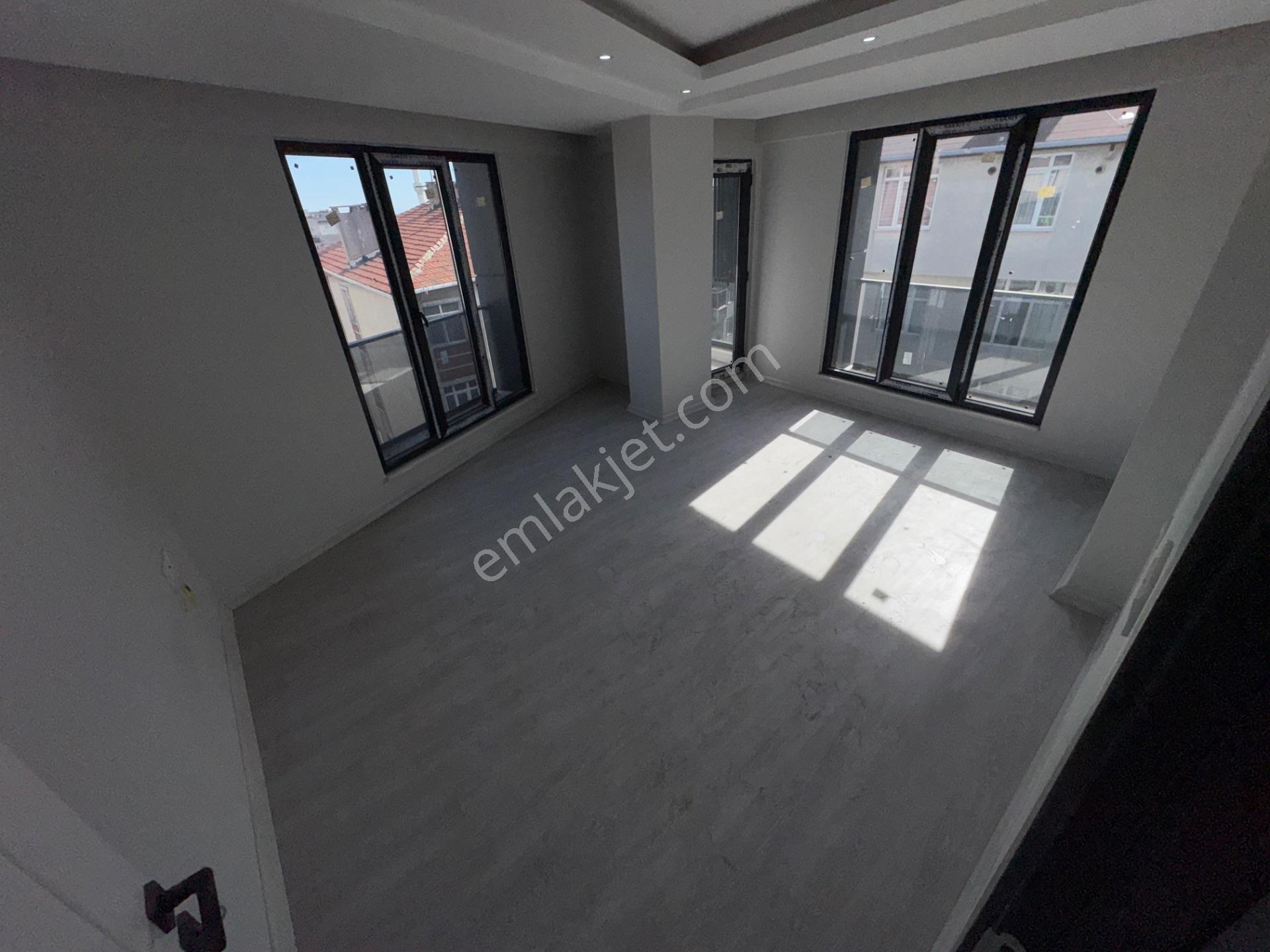 Zaferyapıdan Satılık Köşesıfıryüksekgirişkat 2+1 85m2 Esentepemh — fotoğraf 8
