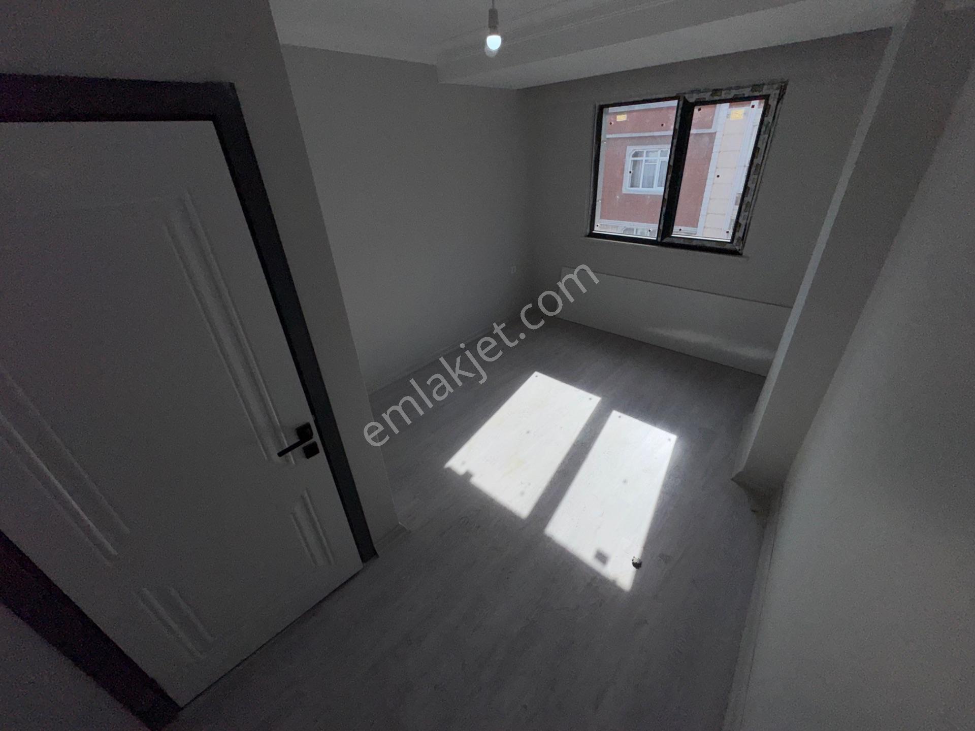 Zaferyapıdan Satılık Köşesıfıryüksekgirişkat 2+1 85m2 Esentepemh — fotoğraf 21