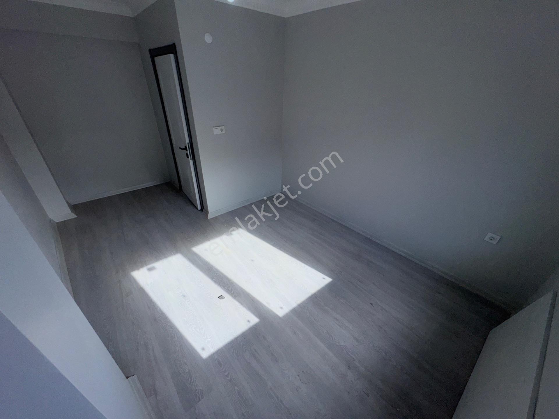 Zaferyapıdan Satılık Köşesıfıryüksekgirişkat 2+1 85m2 Esentepemh — fotoğraf 24