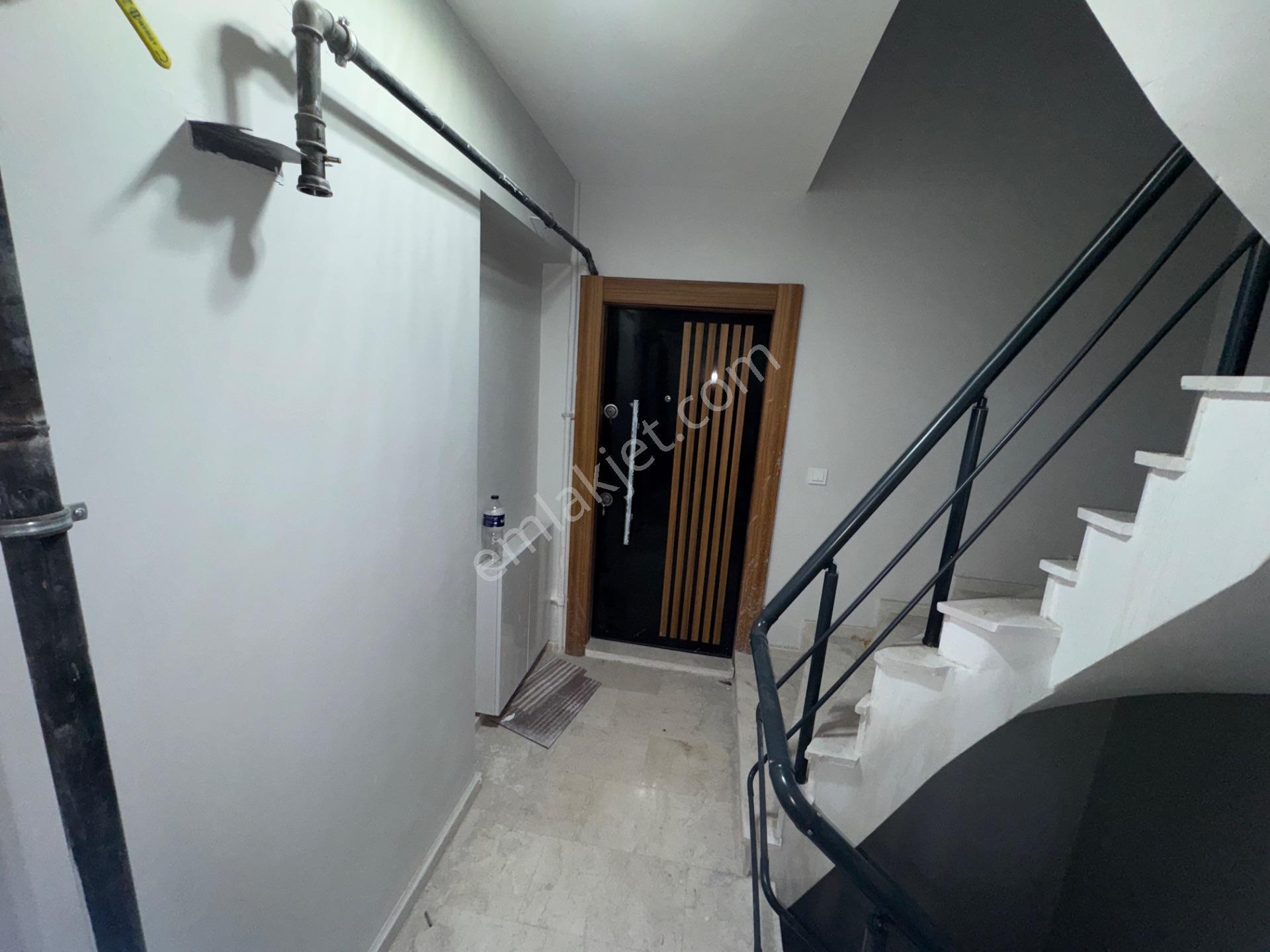 Zaferyapıdan Satılık Köşesıfıryüksekgirişkat 2+1 85m2 Esentepemh — fotoğraf 31