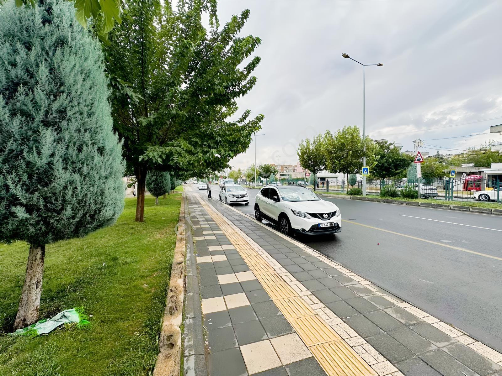 Ahmet Arif Bulvarında Satılık 3+1 Daire — fotoğraf 26