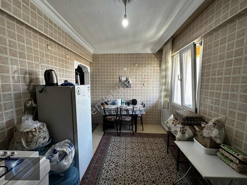 Buca Göksu Mah/de Satılık 2+1 Arakat Geniş Daire — fotoğraf 19