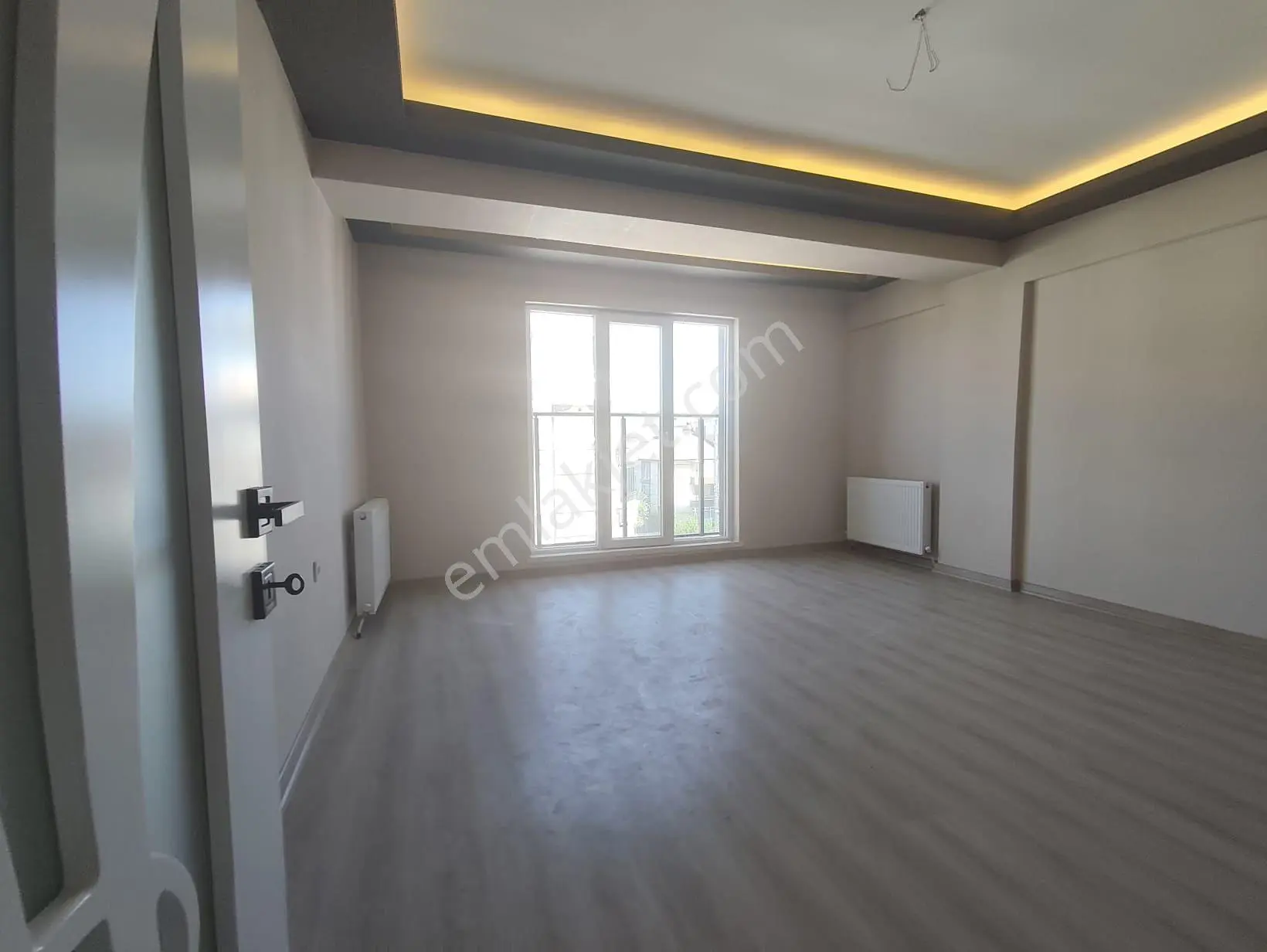Yılmaz Gayrımenkulden Satılık 2+1 Ön Cephe 3 Son Kat Sıfır Daıre — fotoğraf 35