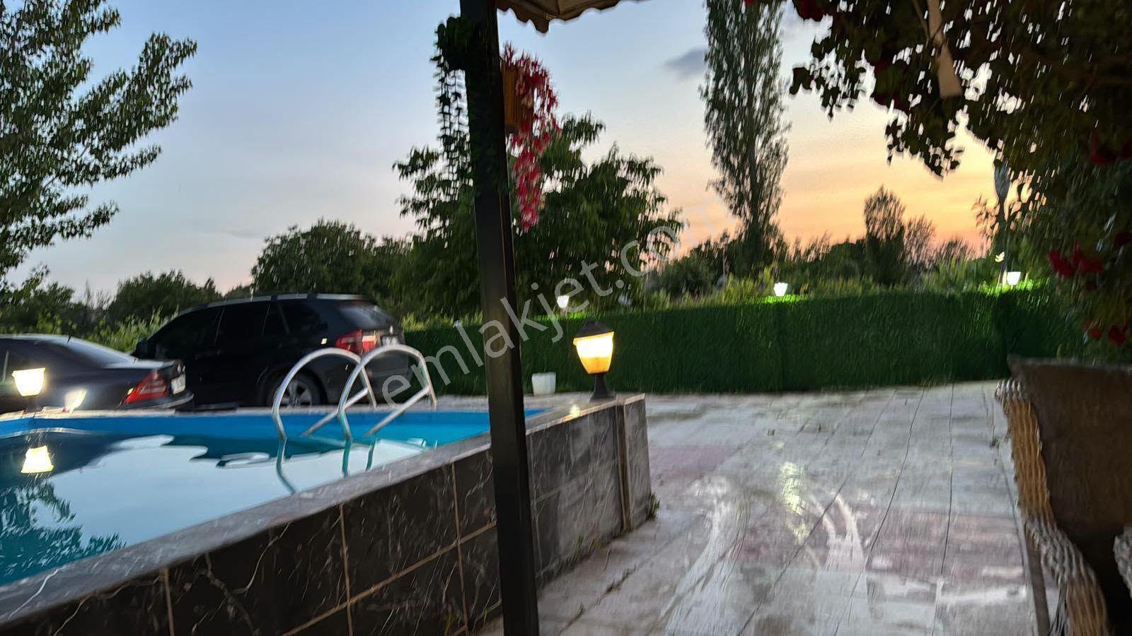 Kırıkkale Fatih Mahallesi Satılık Havuzlu Villa — fotoğraf 8