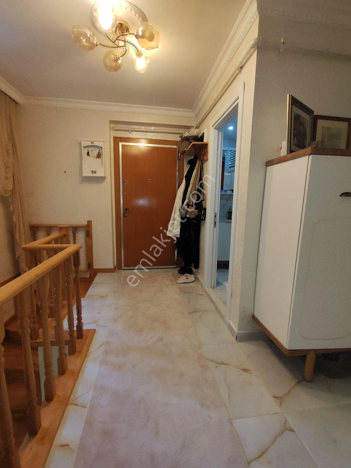Yenidoğan Merve Mah. 3+1-150 M2 Iskanlı Ters Dublex Daire — fotoğraf 2