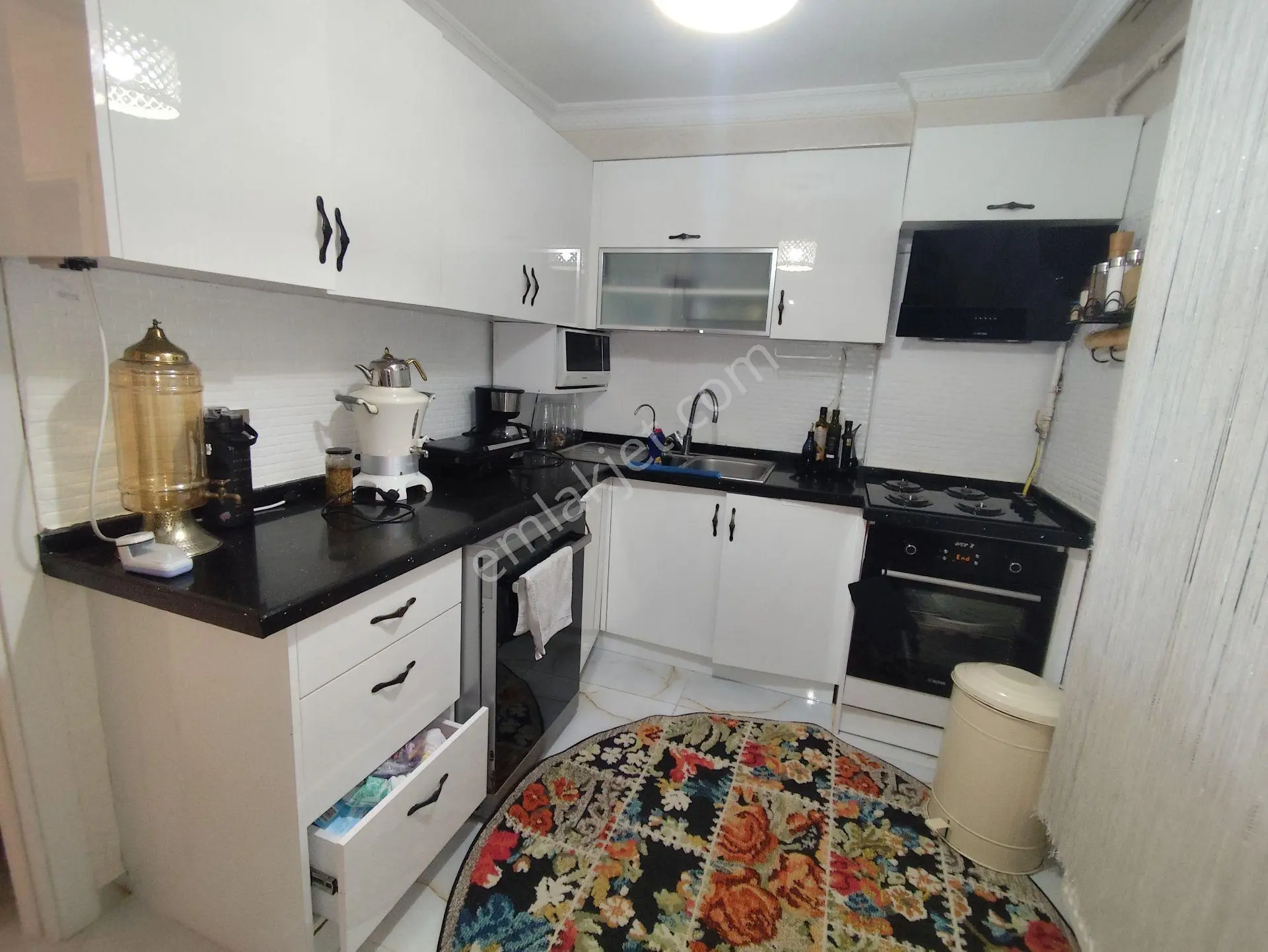 Yenidoğan Merve Mah. 3+1-150 M2 Iskanlı Ters Dublex Daire — fotoğraf 6