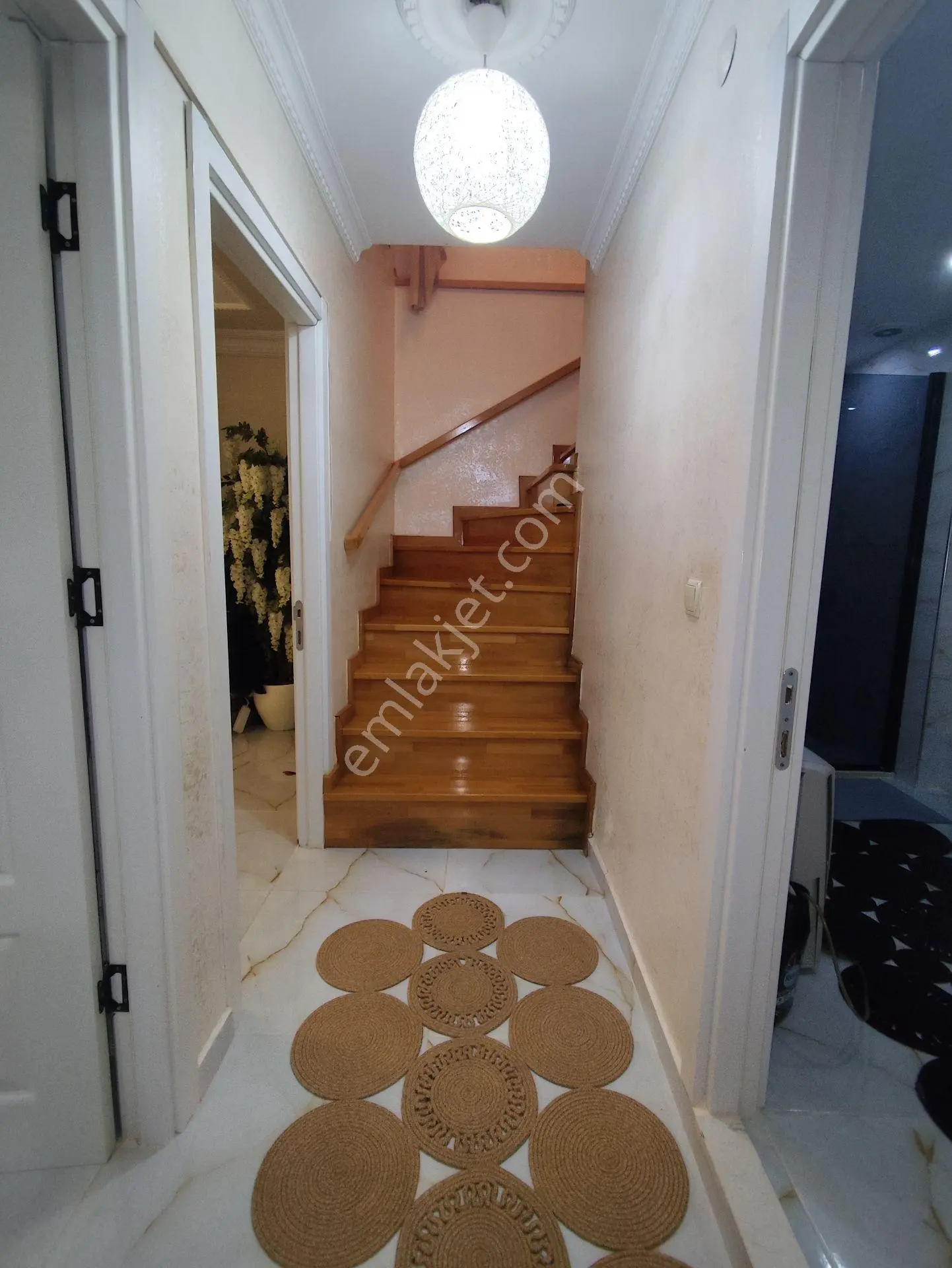 Yenidoğan Merve Mah. 3+1-150 M2 Iskanlı Ters Dublex Daire — fotoğraf 14