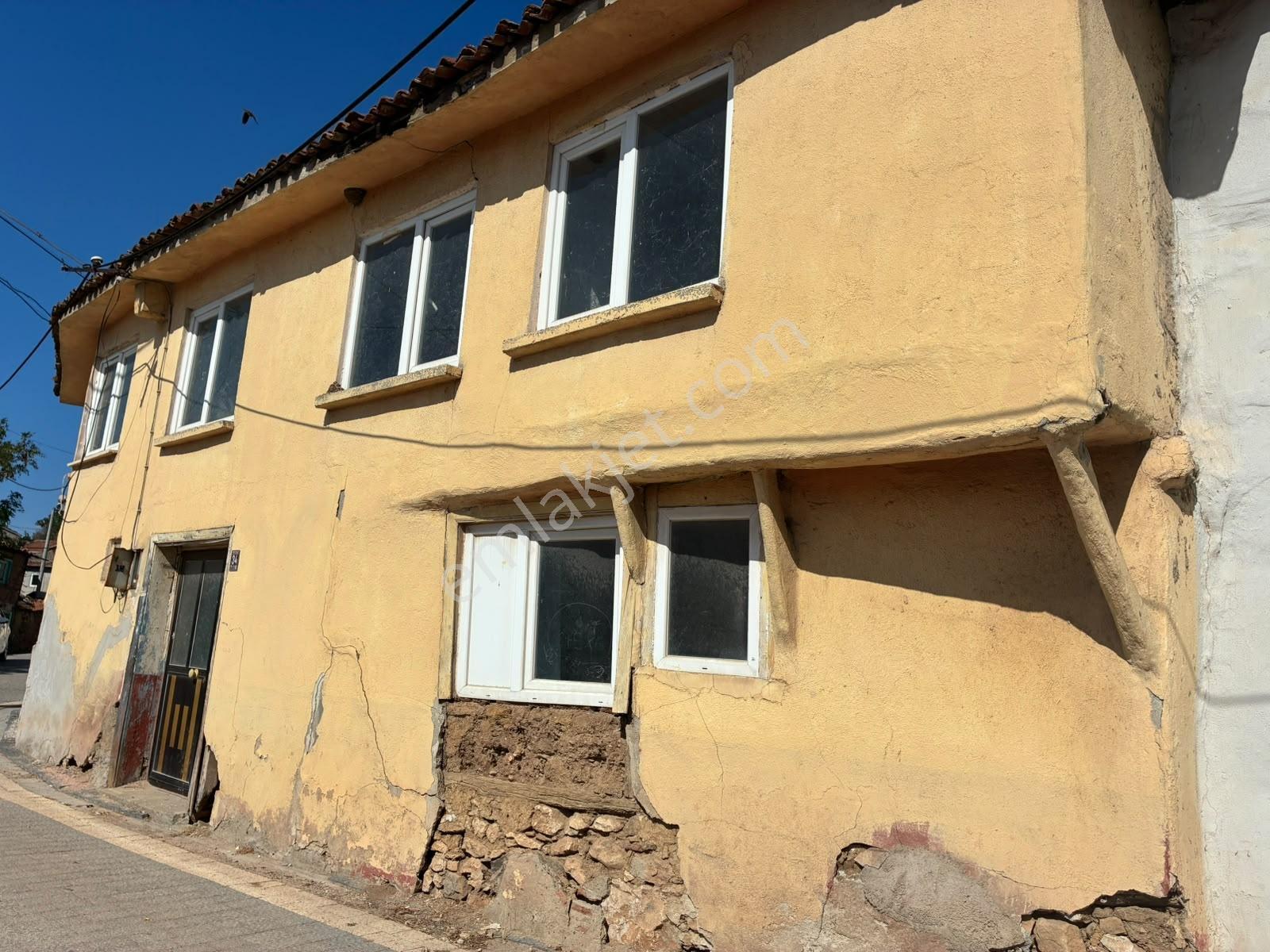 Lıon Emlak'tan Edincik'te Fırsat Satılık Müstakil Ev — fotoğraf 8