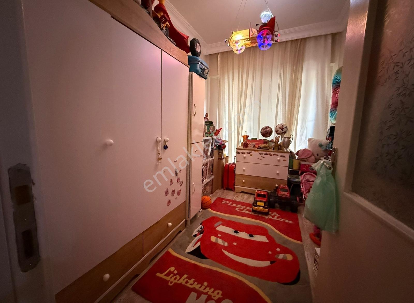 Acil!!!karlıktepe Mah'de 2+1 Balkonlu Satılık Daire — fotoğraf 11