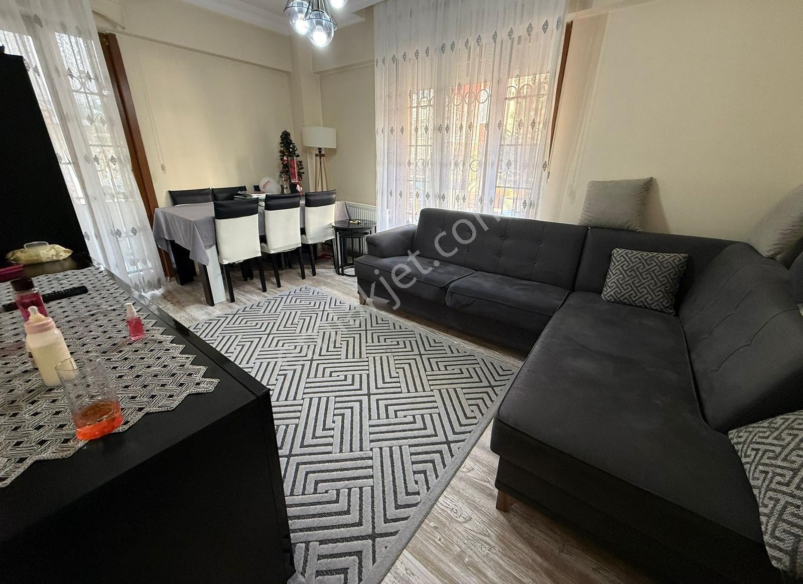 Acil!!!karlıktepe Mah'de 2+1 Balkonlu Satılık Daire — fotoğraf 13