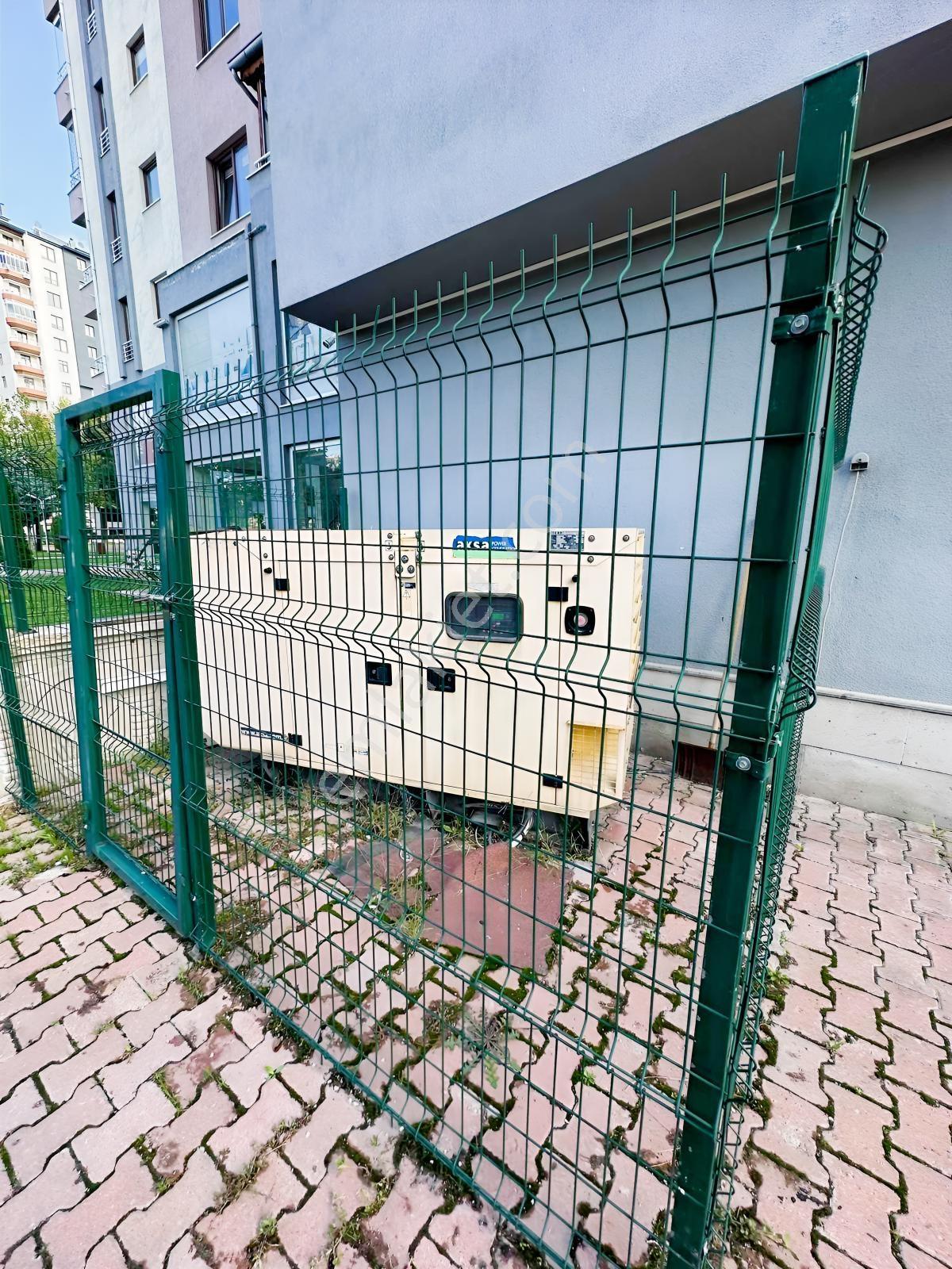 Erciyesevler Mahallesinde Mükemmel 4+1 — fotoğraf 3