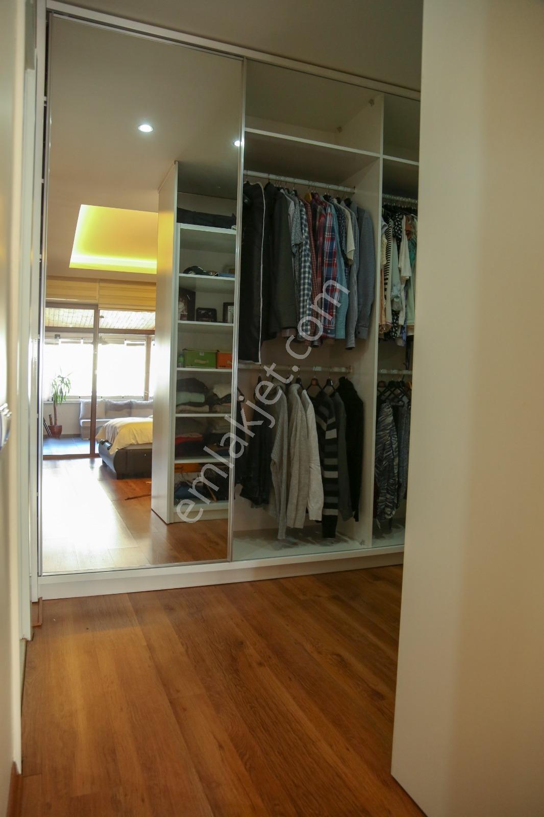 Erciyesevler Mahallesinde Mükemmel 4+1 — fotoğraf 12