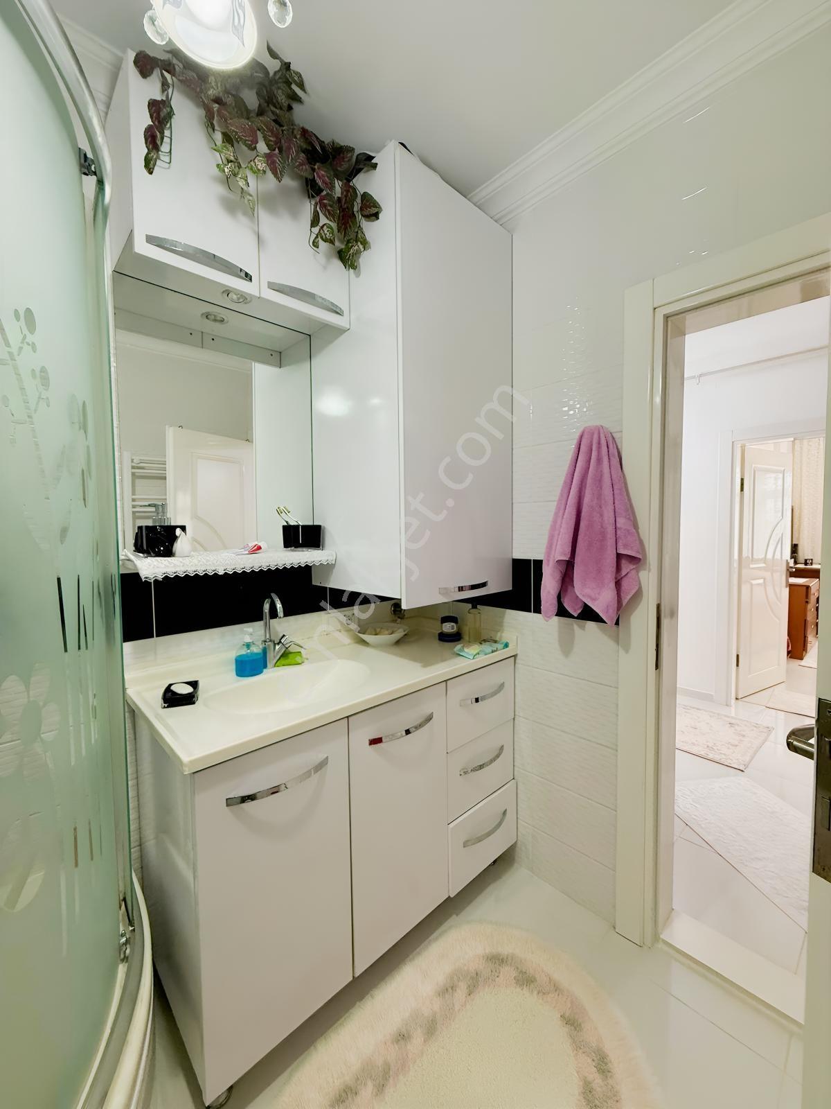 Yeni Mahalle'de Merkezi Konumda Masrafsız 2+1 Satılık Daire — fotoğraf 21