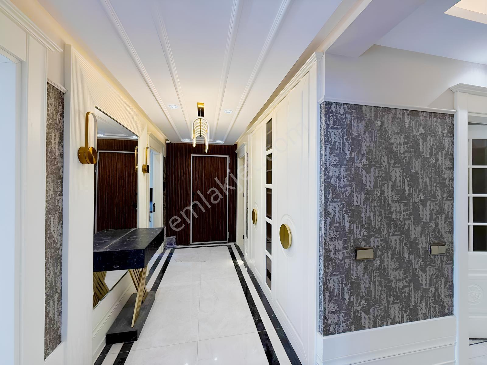 Yeni Rotadan Yeni Yaşam Sitesinde Satılık Sıfır Daire