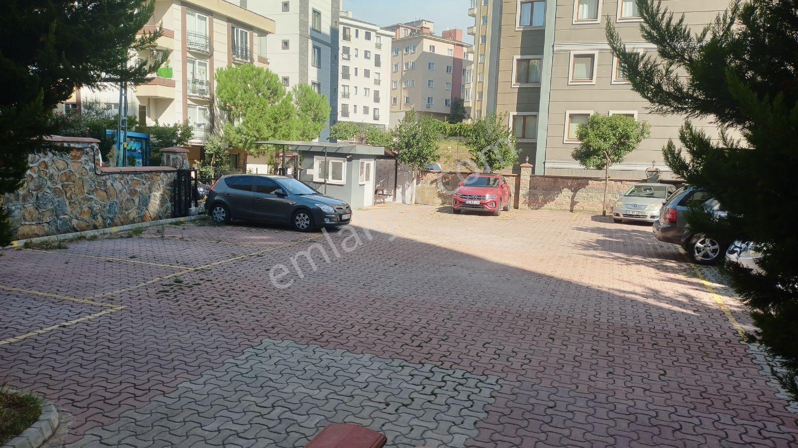 Ümraniye Çamlık Mah Arakat 2+1,88m2 — fotoğraf 2