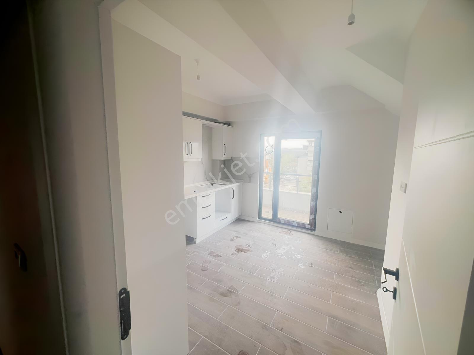 Kartepe İbrikdere 'de 2+1 Sıfır Çatı Dubleks Satılık Daire — fotoğraf 12