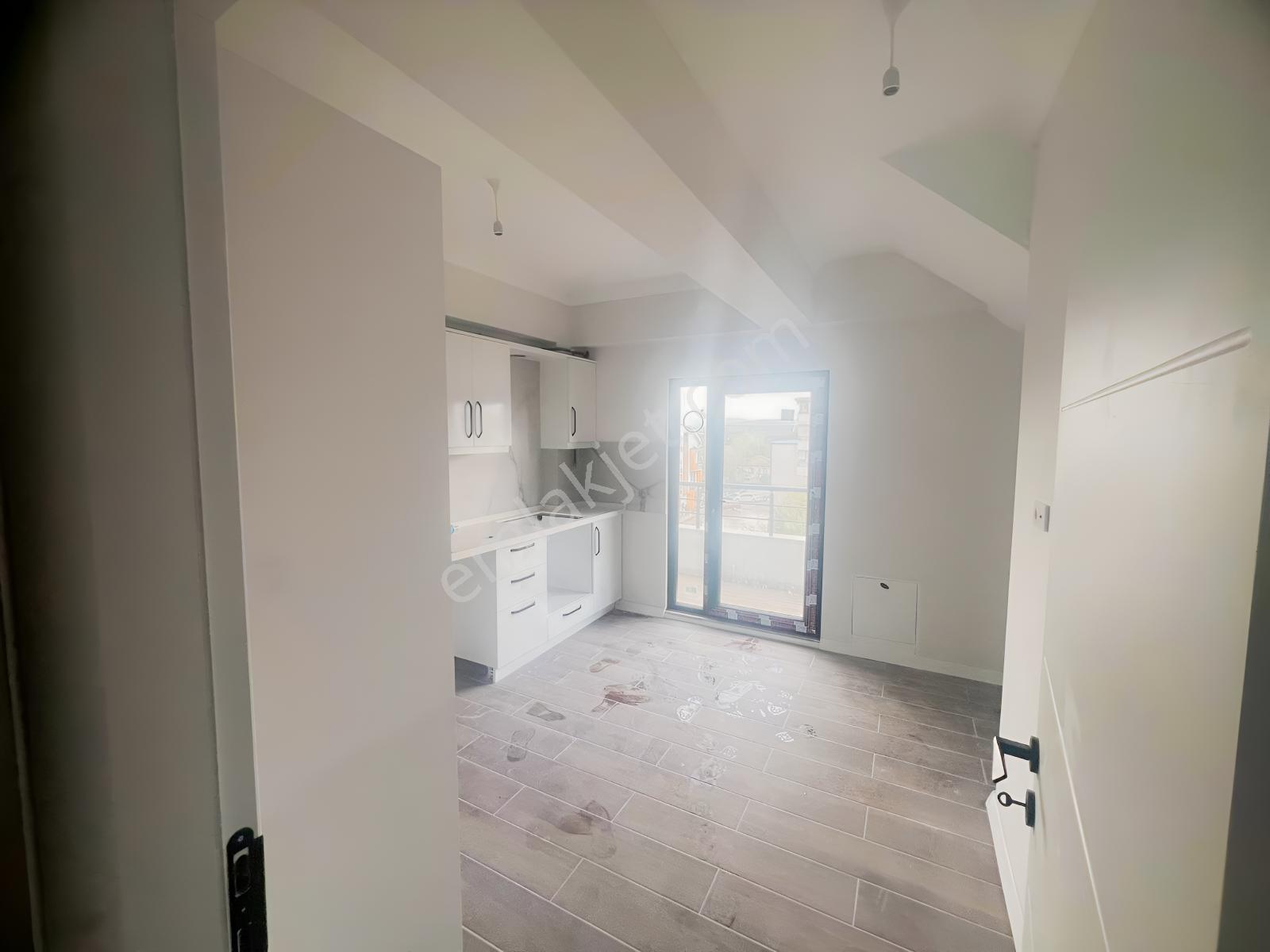 Kartepe İbrikdere 'de 2+1 Sıfır Çatı Dubleks Satılık Daire — fotoğraf 23