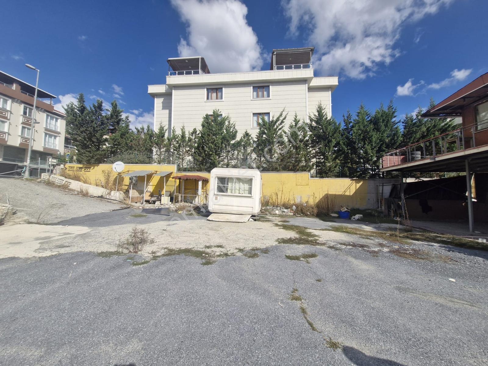 Avcılarda 1.800 M² Oto Sanayi / Ticari Alan — fotoğraf 6
