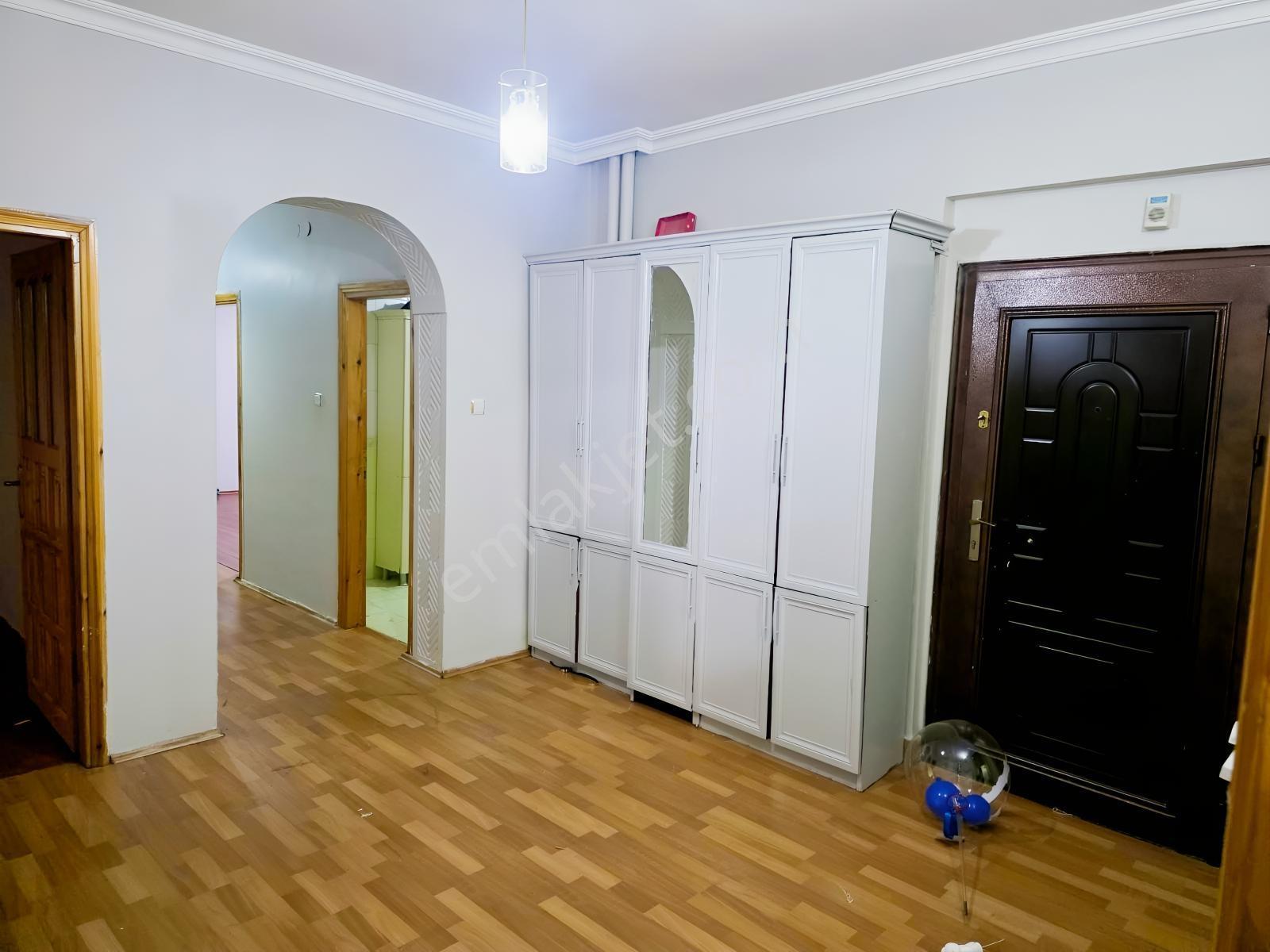Emlak Dünyası Gym'den Yıldızkent'te Satılık 4+1 Daire — fotoğraf 8