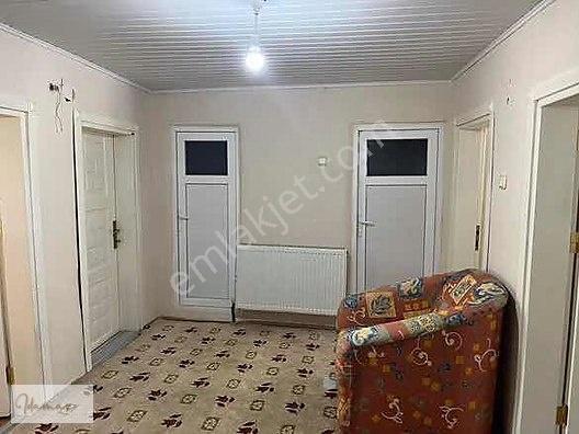 İdamax'tan Taraşçı'da 702 M2 Arsa İçinde Müstakil Bakımlı Taş Ev — fotoğraf 7