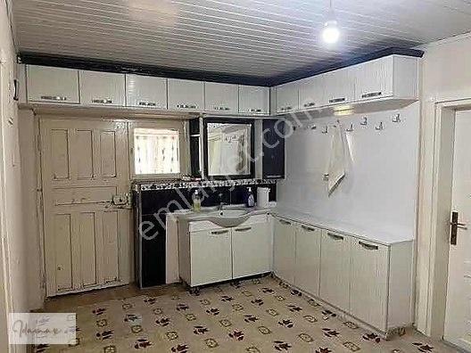 İdamax'tan Taraşçı'da 702 M2 Arsa İçinde Müstakil Bakımlı Taş Ev — fotoğraf 8