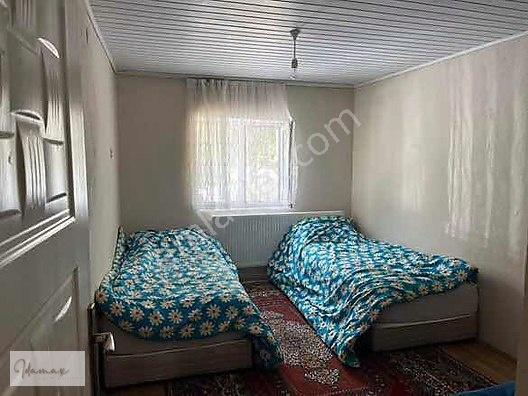 İdamax'tan Taraşçı'da 702 M2 Arsa İçinde Müstakil Bakımlı Taş Ev — fotoğraf 12