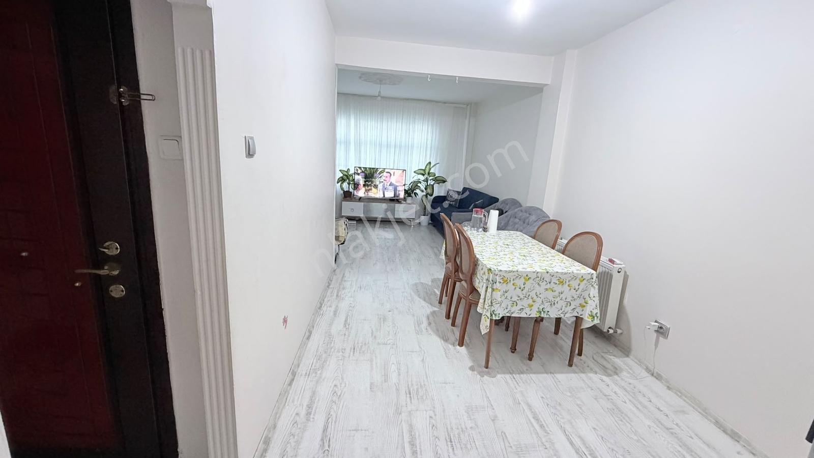 Kentsele Hazır Harika Konum 2+1 Arakat Satılık Daire — fotoğraf 5