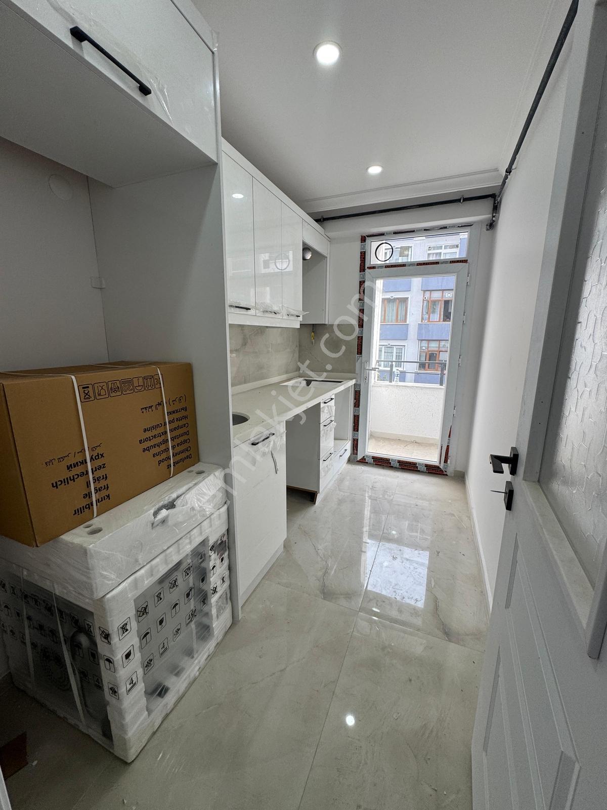 Family' Den Şirinevler Otoparklı Sitede Satılık Lüx 2+1 Daire — fotoğraf 7