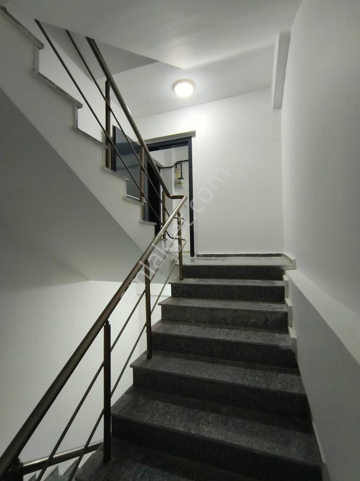 Family' Den Şirinevler Otoparklı Sitede Satılık Lüx 2+1 Daire — fotoğraf 22