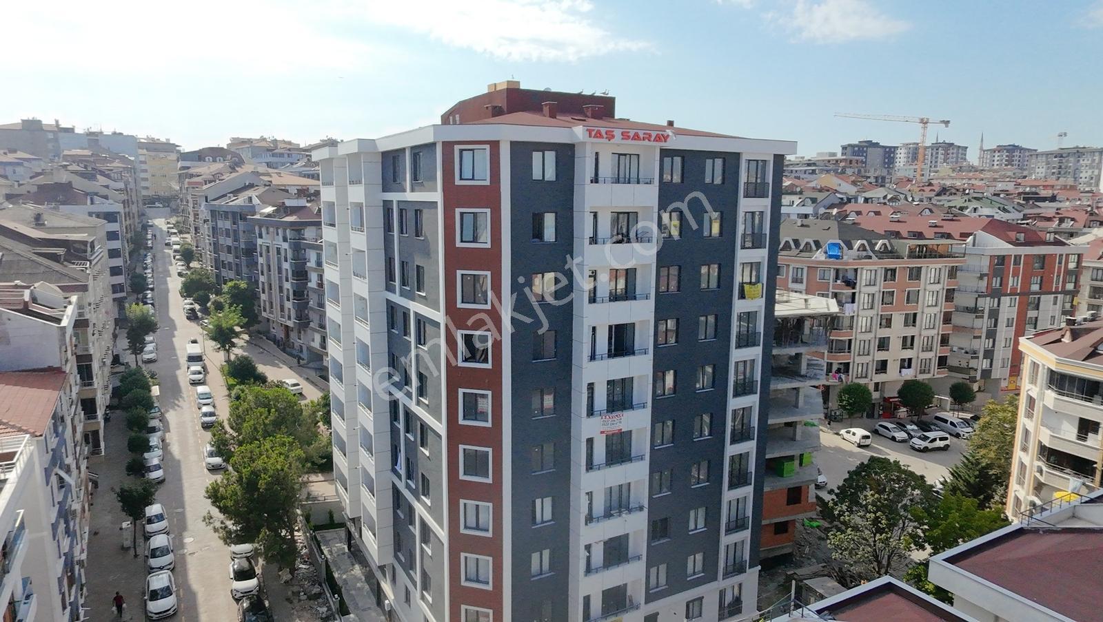 Family' Den Şirinevler Otoparklı Sitede Satılık Lüx 2+1 Daire — fotoğraf 30