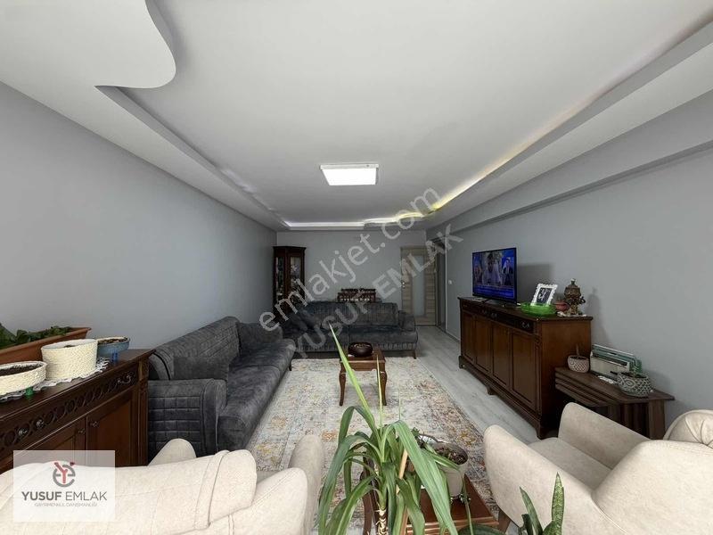 Merkezde Satılık 3+1 Full Yapılı Daire — fotoğraf 15