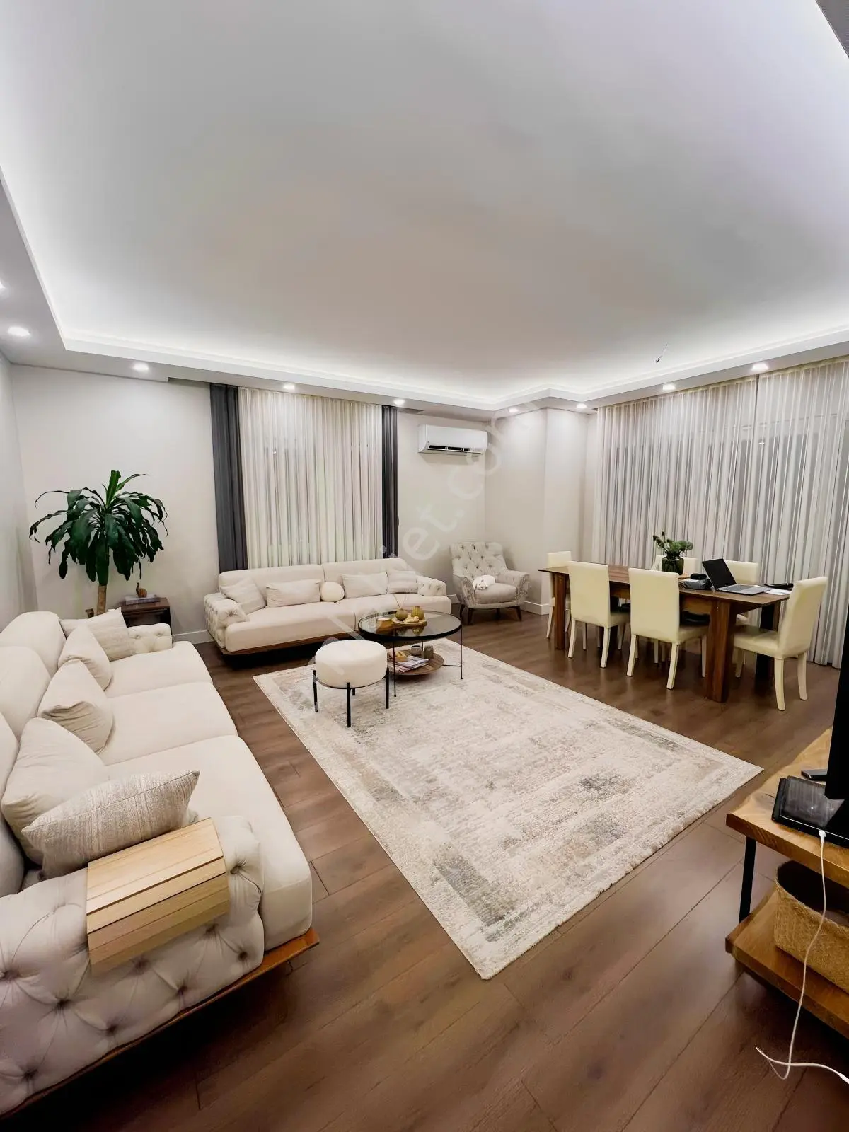 Büyükçekmece Ekinoba Dia Bella Havuz Manzaralı 3+1 Daire Satılık — fotoğraf 3