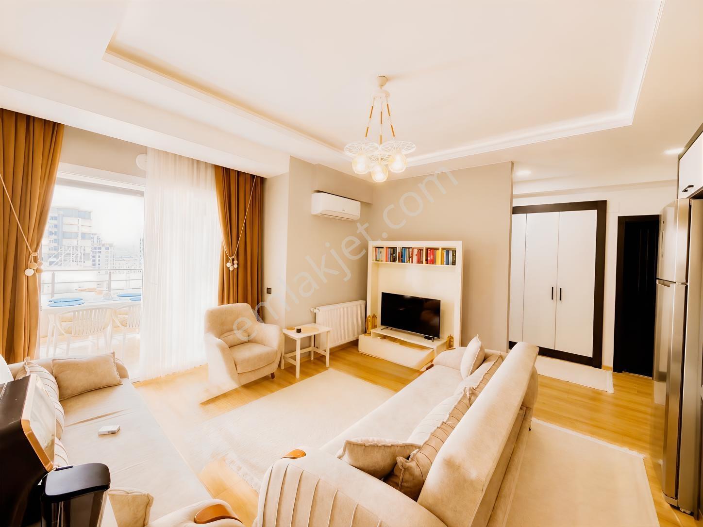 Re/max Palm'den İlkem Royal Teras'ta Havuzlu 2+1 Satılık — fotoğraf 3