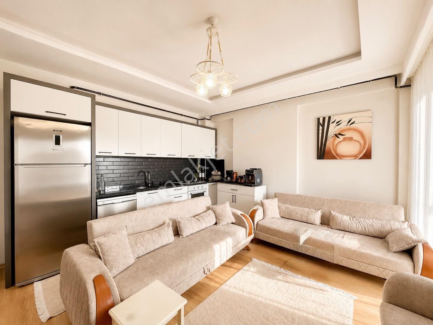 Re/max Palm'den İlkem Royal Teras'ta Havuzlu 2+1 Satılık — fotoğraf 8